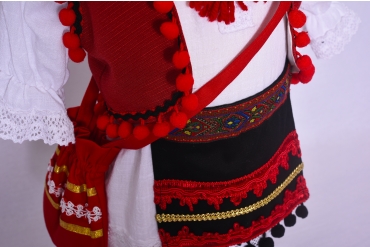 Costum național