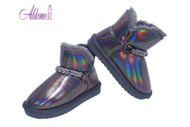Ghete fete tip UGG