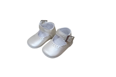 Pantofiori Botez Fetita