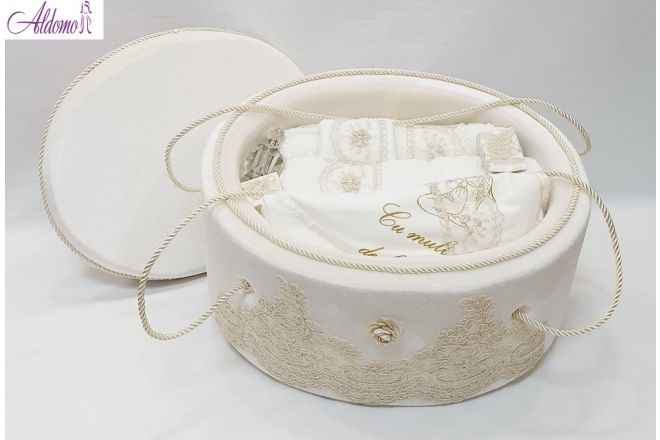  Trusou botez fata