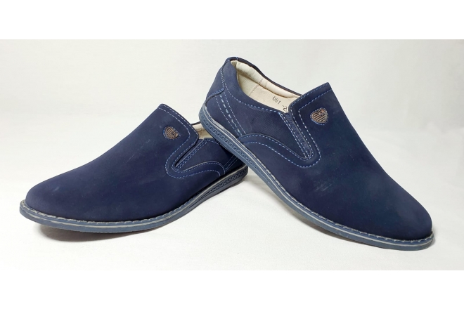  Pantofi baieti