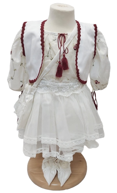  Costum Traditional Botez Fete