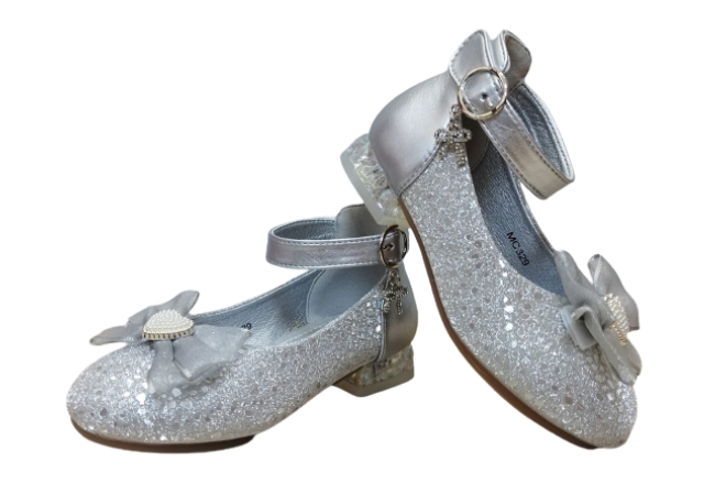  Pantofi Eleganti Argintii