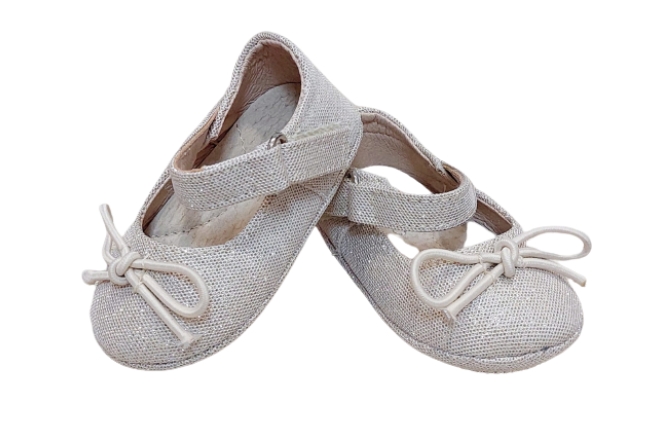  Pantofi Bebe