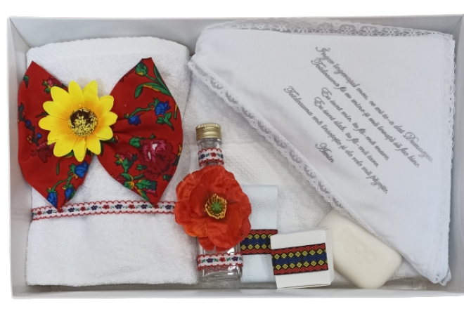  Trusou Botez Traditional Fata