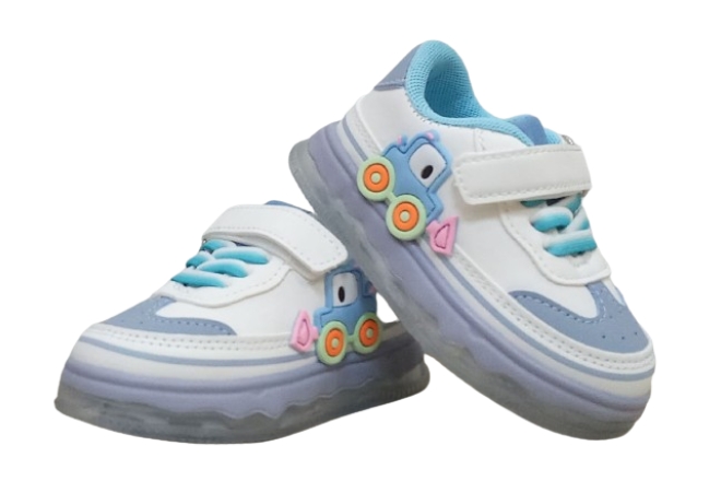  Adidasi Cu Led  Baiat