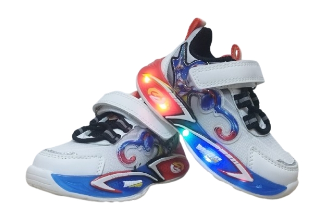  Adidasi Cu Led Baieti