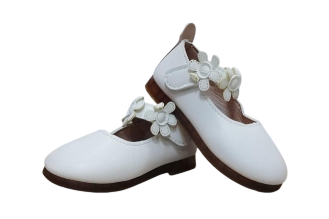  Pantofi Albi Fetite